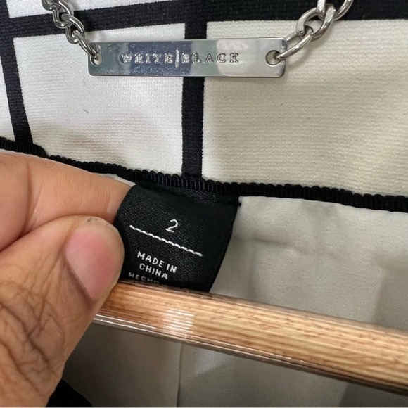 WHBM Window Pane Ponte Jacket size 2 - Picture 4 of 8